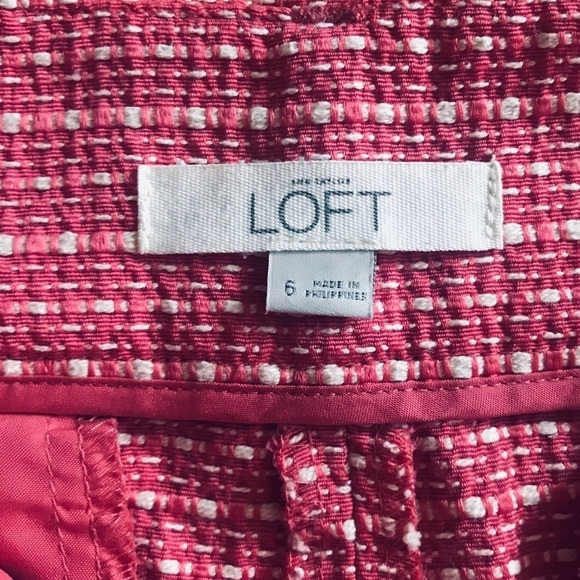 LOFT TWEED TWILL WHITE PINK 4” INSEAM SHORTS SZ 6 - Picture 3 of 5